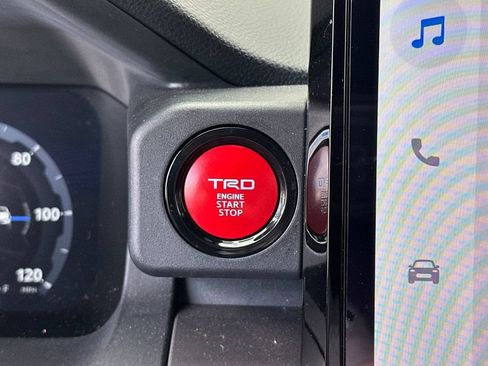 Used 2024 Toyota Tacoma TRD Sport w/ TRD Sport Premium Package RWD image 20