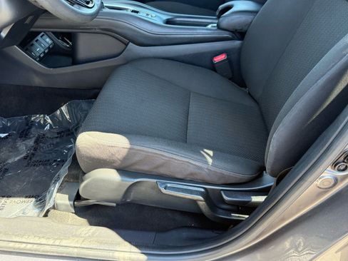 Used 2017 Honda HR-V EX image 15
