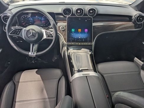 Used 2026 Mercedes-Benz GLC 300 4MATIC image 18