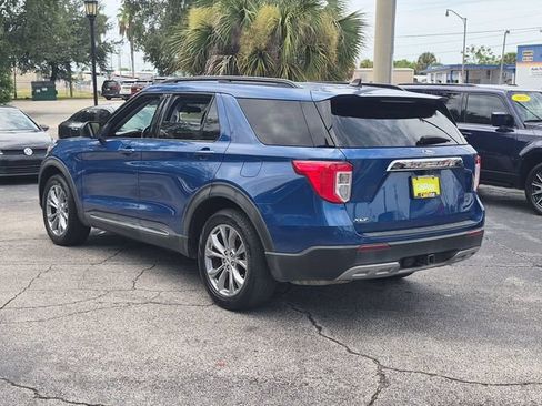 Used 2022 Ford Explorer XLT w/ Equipment Group 202A RWD image 7
