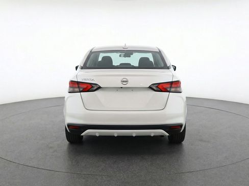Used 2025 Nissan Versa SV image 7