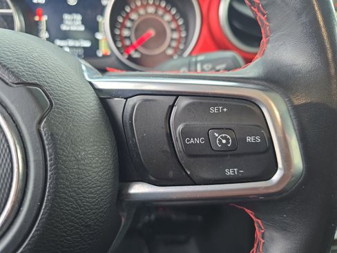 Used 2021 Jeep Gladiator Rubicon w/ Safety Group image 24