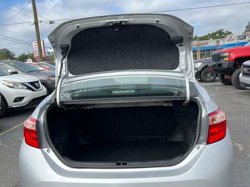 Used 2019 Toyota Corolla LE image 20