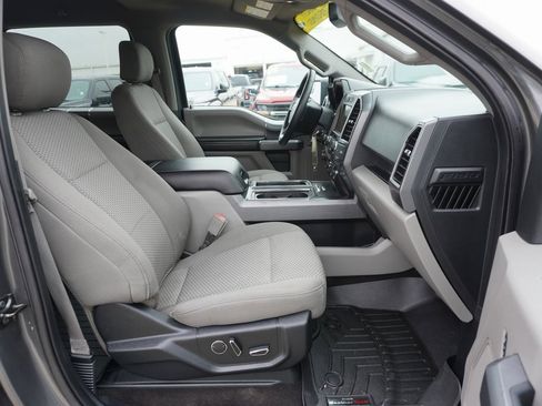 Used 2018 Ford F150 XLT w/ Equipment Group 302A Luxury image 23