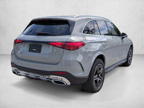 New 2026 Mercedes-Benz GLC 300 image 2