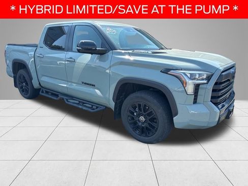 Used 2024 Toyota Tundra Limited image 3