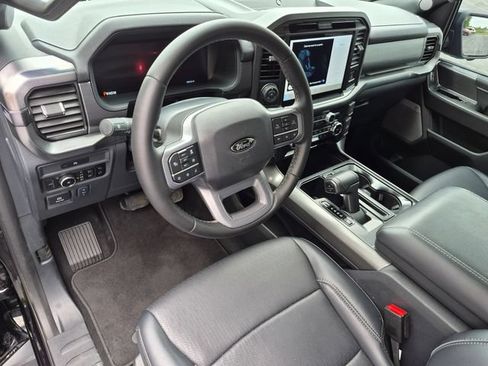 Used 2025 Ford F150 Lariat AWD/4WD image 10