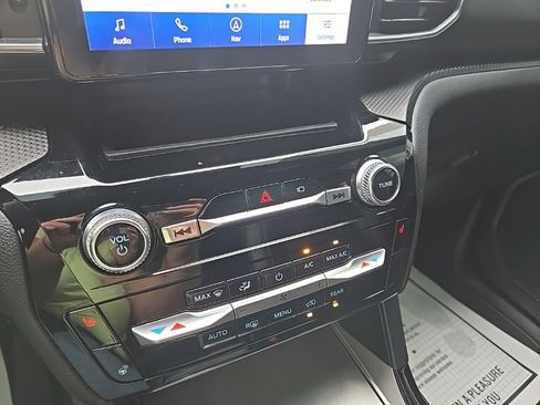 Used 2022 Ford Explorer ST-Line image 54