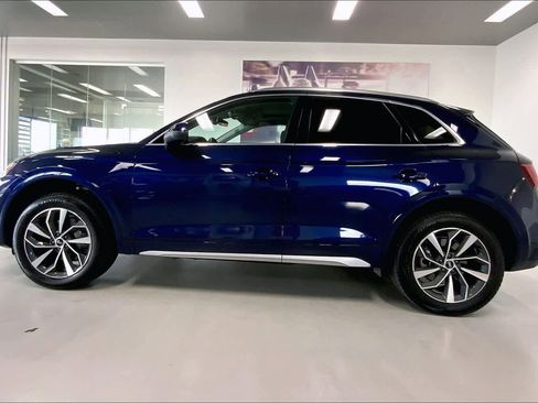 Used 2025 Audi Q5 2.0T Premium Plus w/ Premium Plus Package image 3