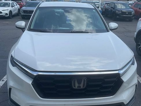 Used 2023 Honda CR-V LX image 7