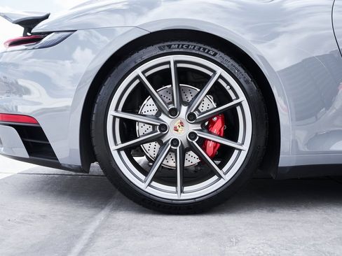 Used 2024 Porsche 911 Targa 4S w/ Premium Package image 19