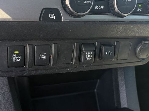 Certified 2022 Toyota Tacoma SR5 w/ Technology Package RWD image 18
