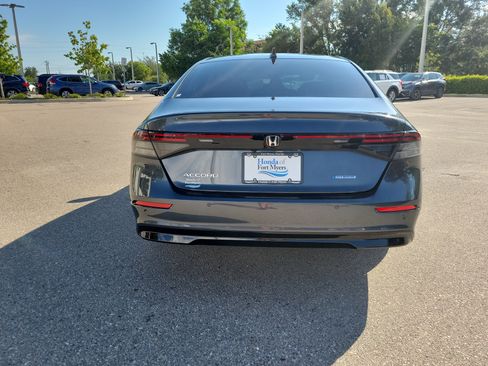 Used 2024 Honda Accord EX-L image 5