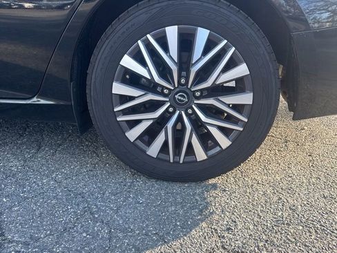 Used 2023 Nissan Altima 2.5 SV image 31