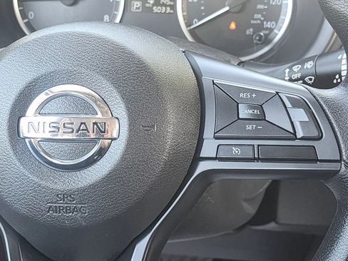 Used 2024 Nissan Kicks S image 14