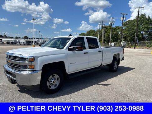 Used 2016 Chevrolet Silverado 2500 W/T w/ WT Convenience Package AWD/4WD image 3
