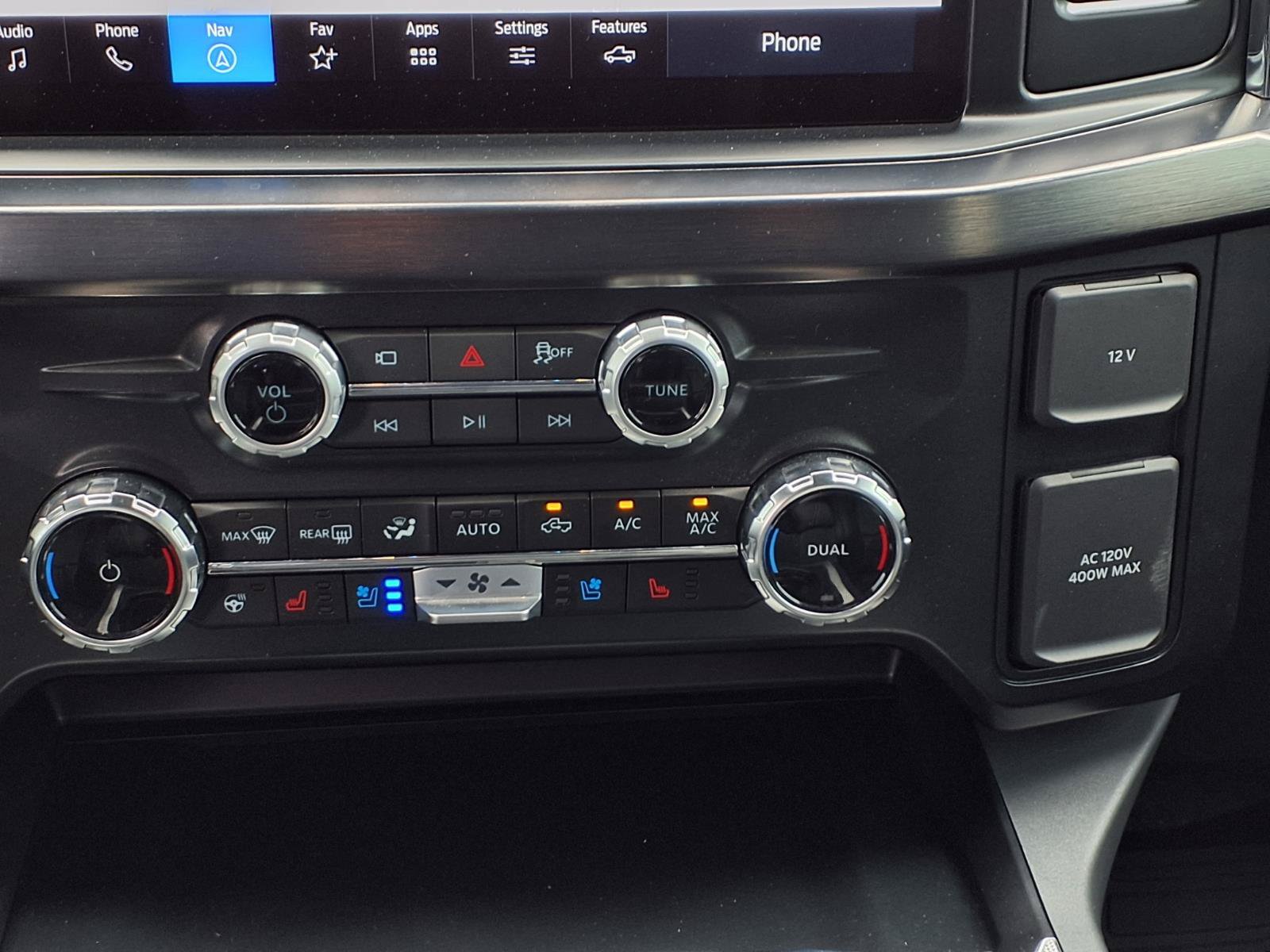 Certified 2025 Ford F250 Lariat w/ Tremor Off-Road Package AWD/4WD image 14
