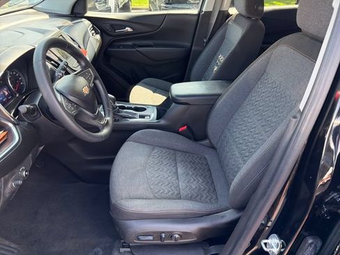 Used 2022 Chevrolet Equinox LT FWD image 10