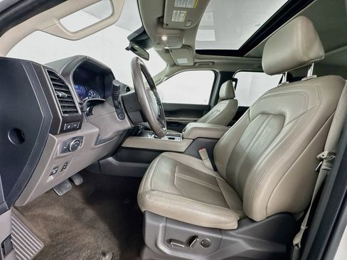 Used 2021 Ford Expedition Max Limited RWD image 15