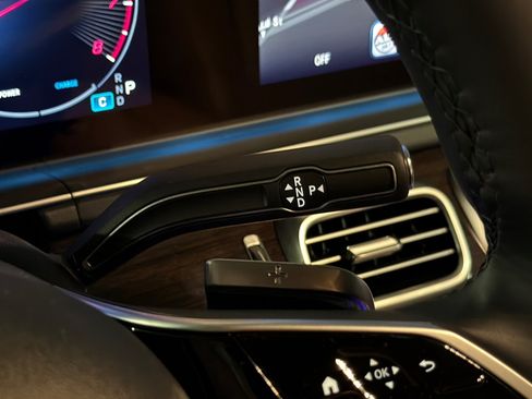 New 2026 Mercedes-Benz GLS 450 4MATIC image 22