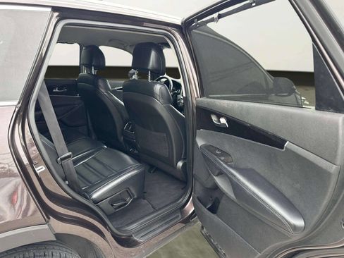 Used 2017 Kia Sorento EX AWD/4WD image 18