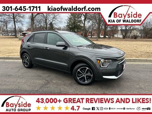 New 2026 Kia Niro LX image 1