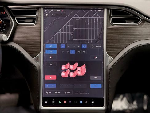 Used 2016 Tesla Model X 75D image 17