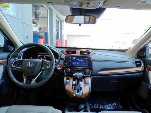 Used 2018 Honda CR-V EX image 9