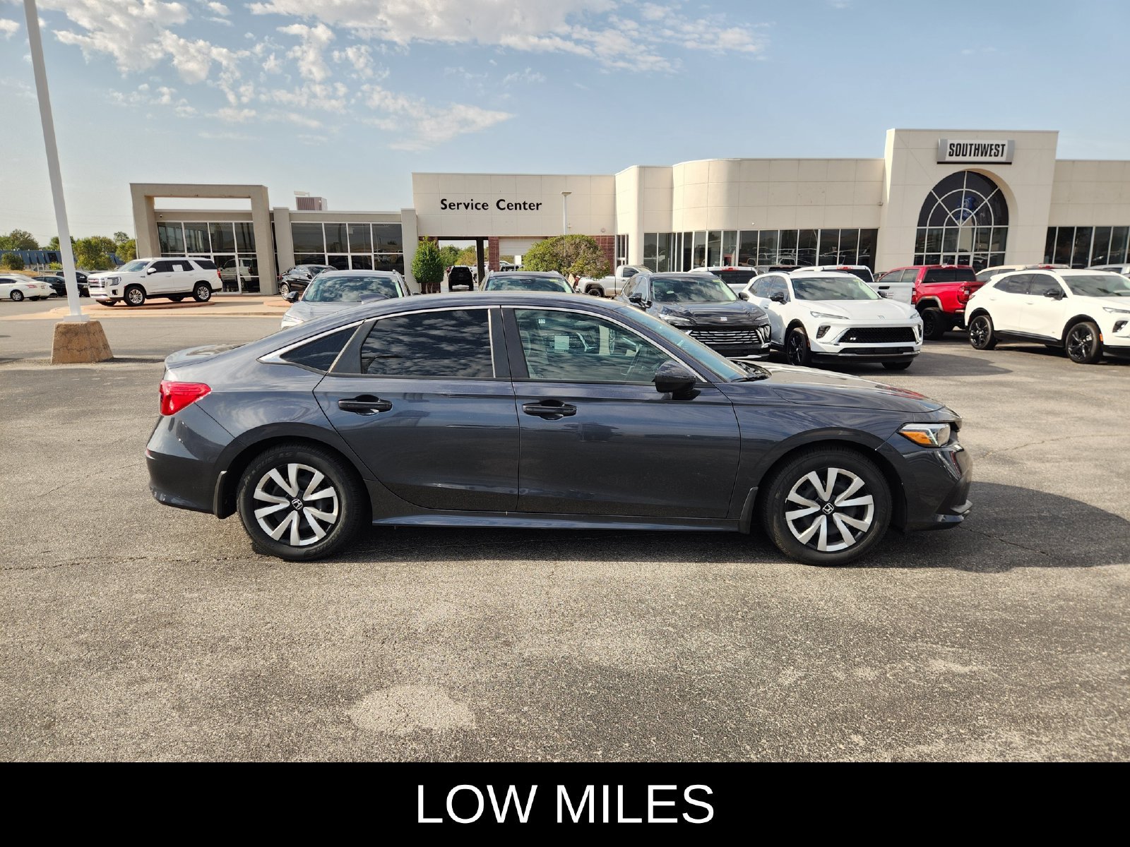 Used 2023 Honda Civic LX image 7