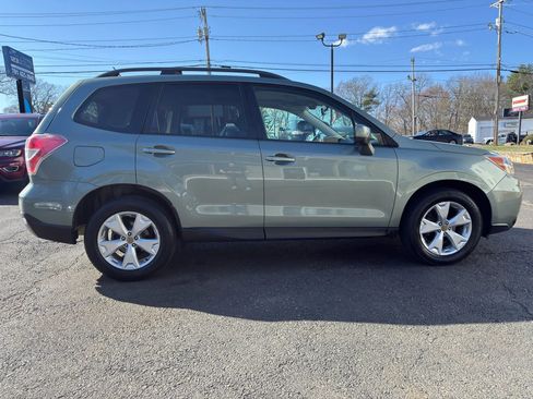 Used 2015 Subaru Forester 2.5i Premium AWD/4WD image 8