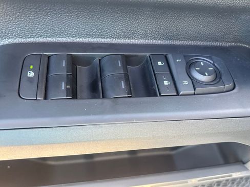 New 2026 Toyota Tacoma Limited image 8