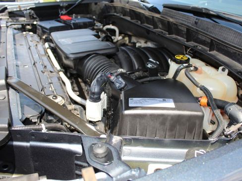 Used 2021 GMC Sierra 1500 SLT AWD/4WD image 36