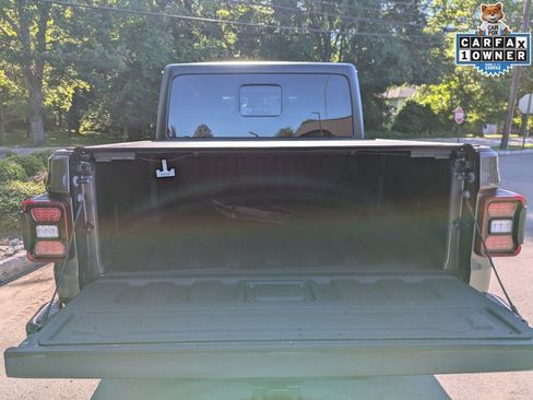 Used 2024 Jeep Gladiator Mojave AWD/4WD image 25