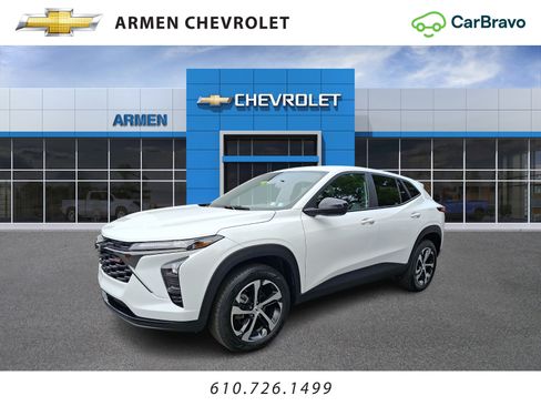 Certified 2025 Chevrolet Trax RS w/ Driver Confidence Package FWD image 1