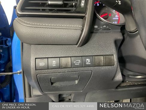 Used 2019 Toyota Camry XSE w/ Navigation Package FWD image 44
