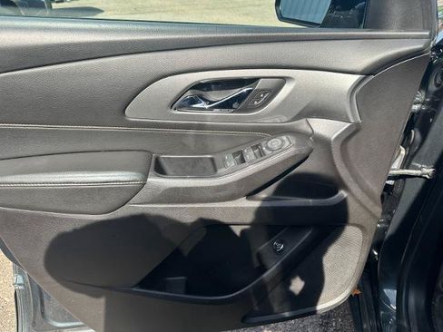 Used 2019 Chevrolet Traverse LT AWD/4WD image 25
