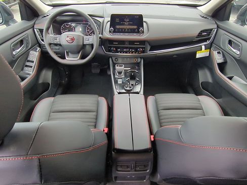 New 2026 Nissan Rogue Rock Creek image 16