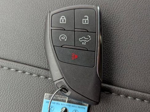 New 2026 GMC Sierra 1500 Elevation image 19