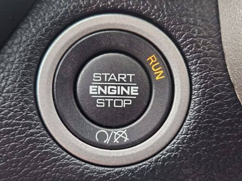 Used 2024 RAM 2500 Laramie AWD/4WD image 20