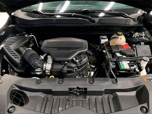 Used 2019 Chevrolet Blazer Premier w/ LPO, Sport Package image 9