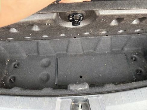 Used 2015 Dodge Journey SE w/ Flexible Seating Group image 11