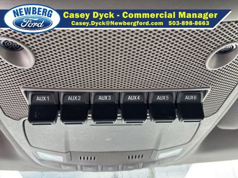 Used 2019 Ford F350 XLT w/ Camper Package AWD/4WD image 24