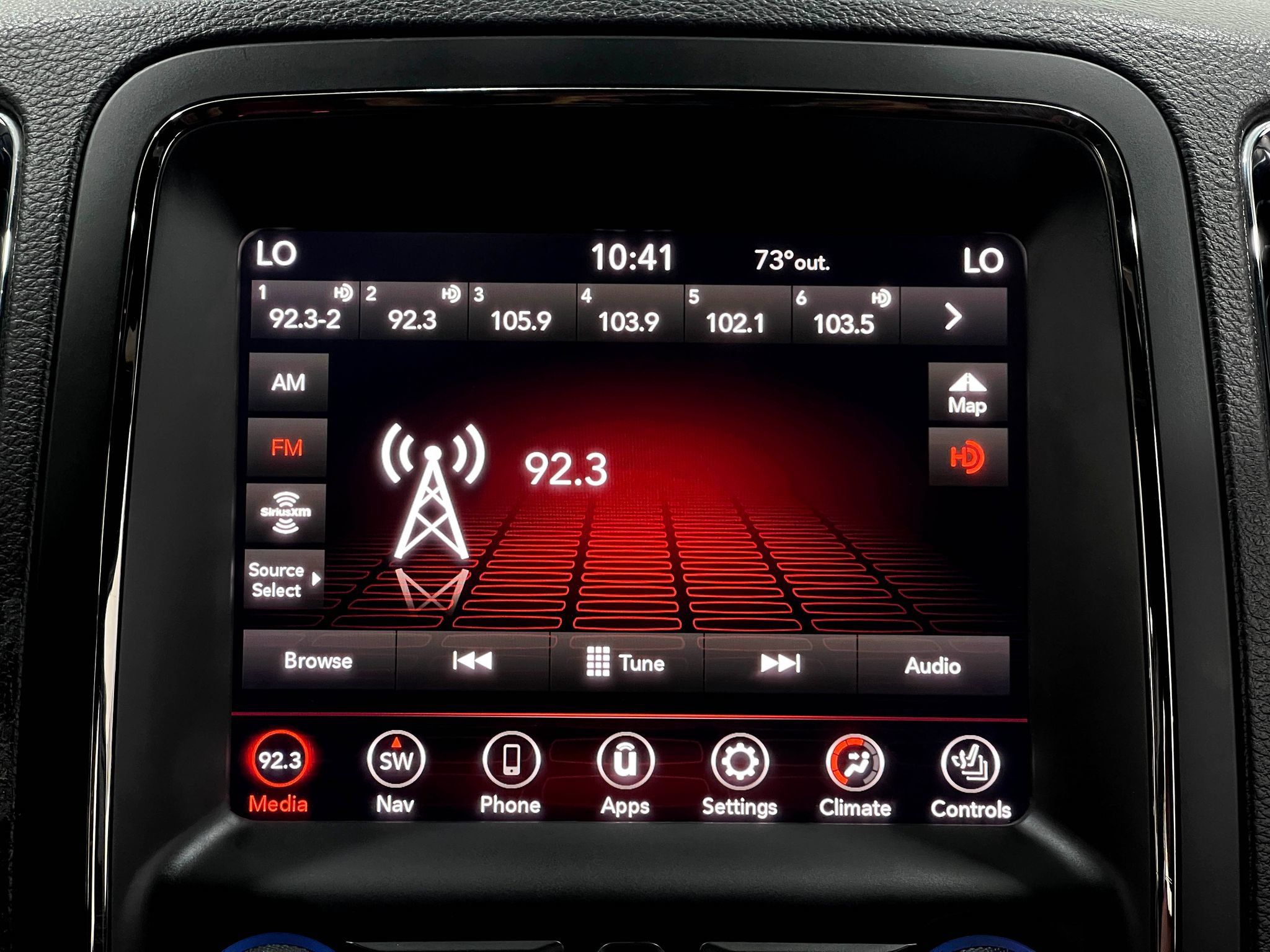 Used 2020 Dodge Durango R/T w/ Blacktop Package AWD/4WD image 23