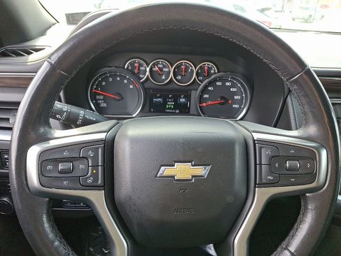 Used 2021 Chevrolet Tahoe LT w/ LT Signature Package image 20