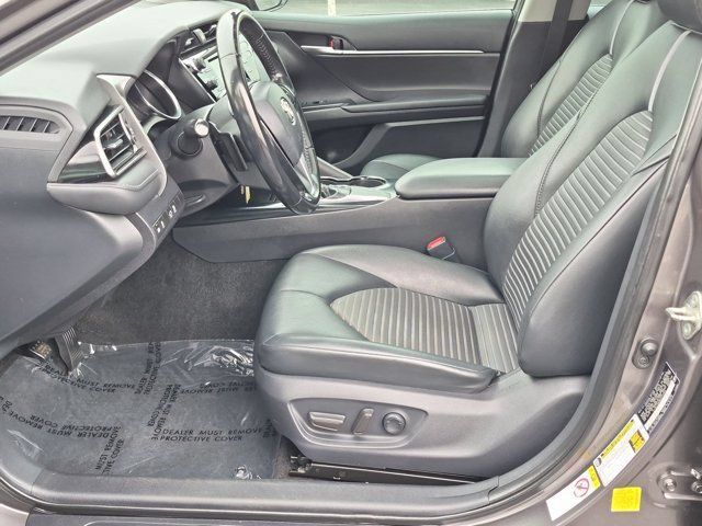 Certified 2019 Toyota Camry SE FWD image 9