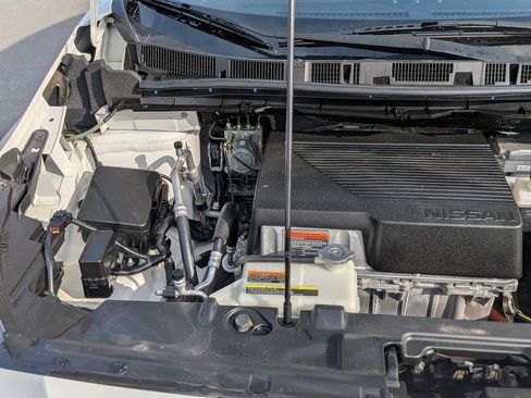 Used 2022 Nissan Leaf S Plus image 21