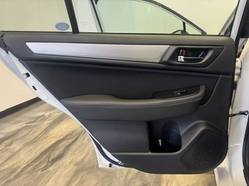 Used 2018 Subaru Legacy 2.5i Premium w/ Eyesight & BSD & Rcta & HBA image 29