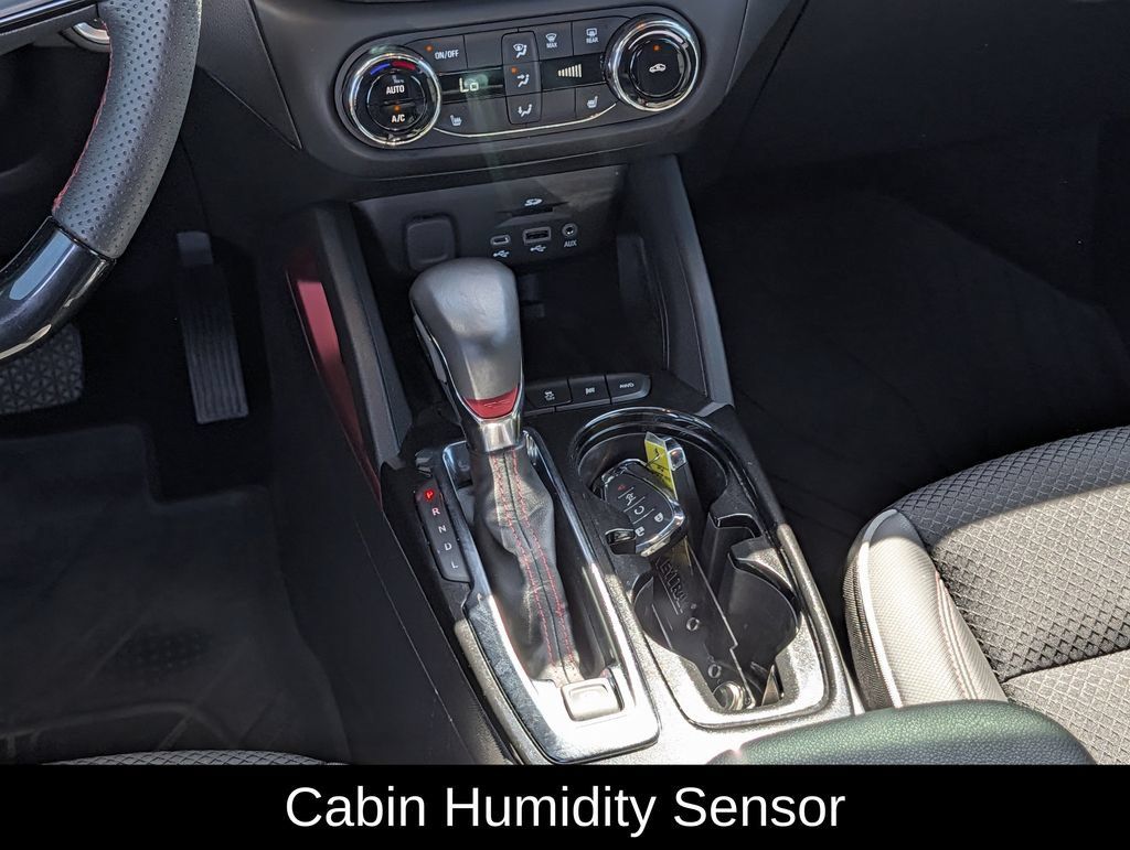 Used 2023 Chevrolet TrailBlazer RS w/ Sun and Liftgate Package AWD/4WD image 14