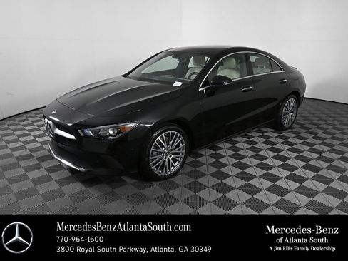 Used 2023 Mercedes-Benz CLA 250 image 1