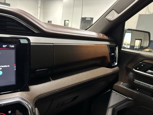Used 2023 GMC Sierra 1500 Denali w/ Technology Package image 17